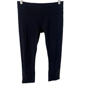 LULULEMON Black Pull On Crop Pants Leggings Pockets Stretch Capri Size 6